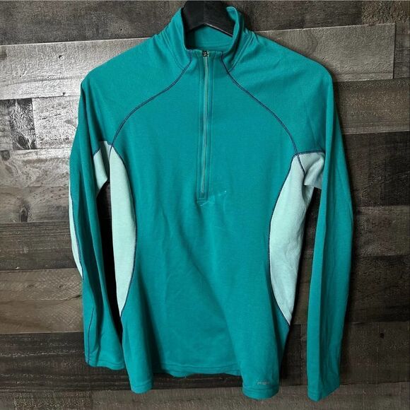 Patagonia Tops - Patagonia Capilene Midweight Pullover Womens Small
